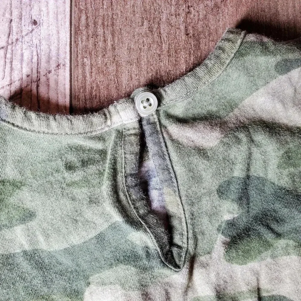 Old Navy 100% Cotton Green Camo Short Sleeve Jersey Jumpsuit for Baby Girl 6-12m